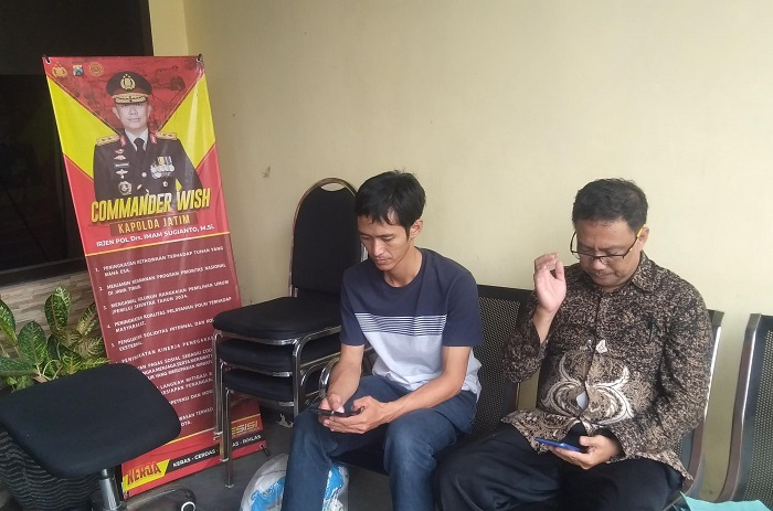 Suami Oknum PNS Terduga Pelaku Perselingkuhan Beri Keterangan di Polres Mojokerto