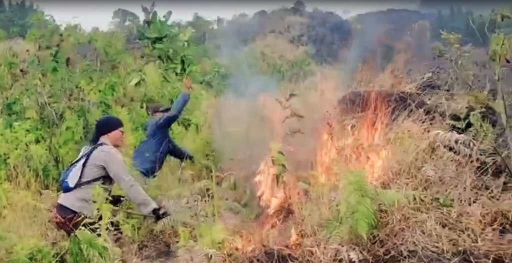 Gunung Arjuno Terbakar, Penyebab Masih&nbsp;Diselidiki