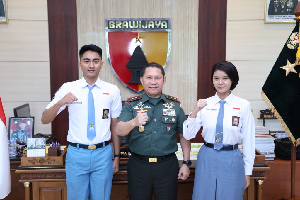 Siswa SMK Negeri 1 Kepanjen Malang Jadi Tim Paskibra Nasional di&nbsp;IKN