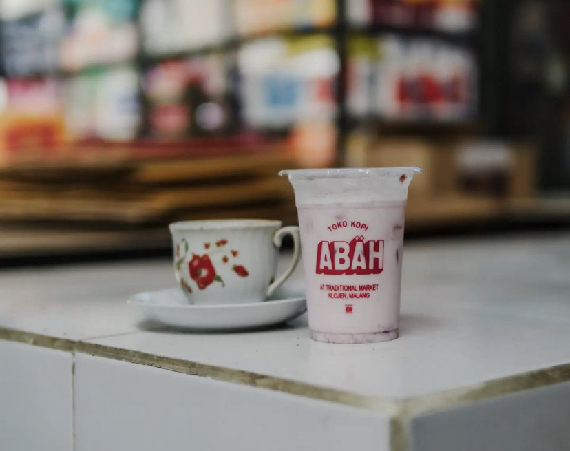 Toko Kopi Abah, Tempat Ngopi Rekomendasi di Tengah Kota&nbsp;Malang