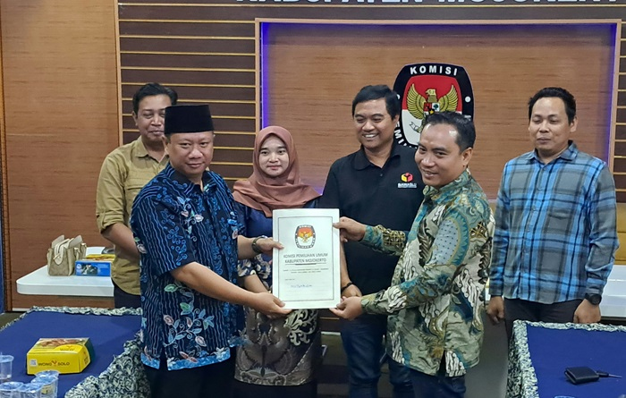 Dua Pasangan Bakal Calon Bupati Mojokerto Lolos Tes Kesehatan dan Bebas Narkotika